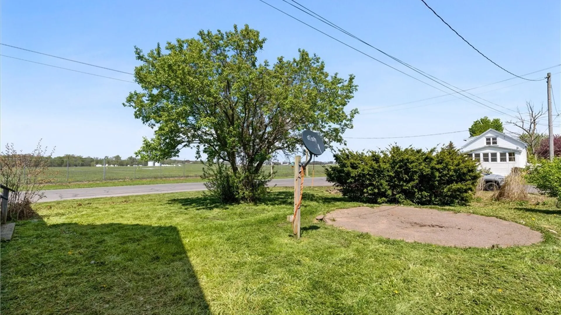 Property at 302 Hinsdale Road, Salina, NY 13211 31
