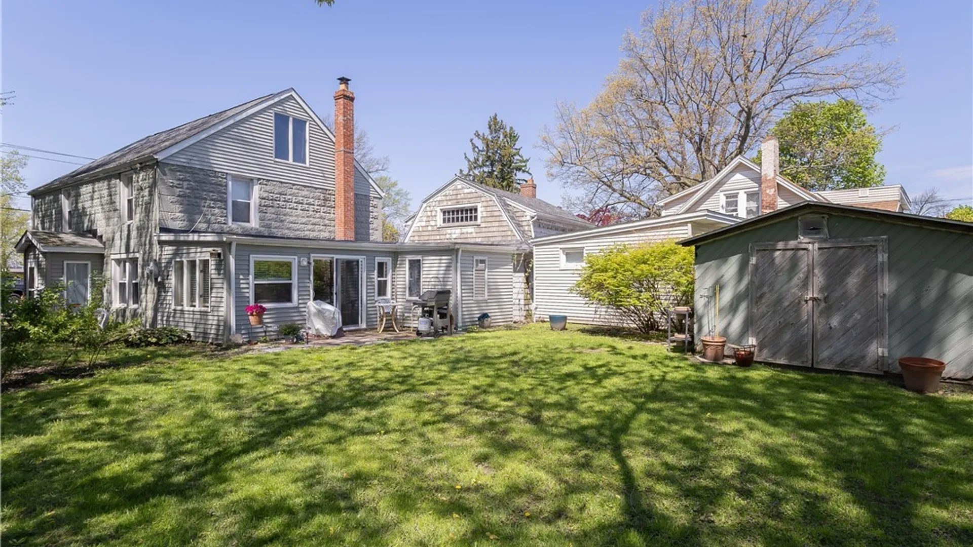 Property at 4519 Windsor, Hamburg, NY 14075 4