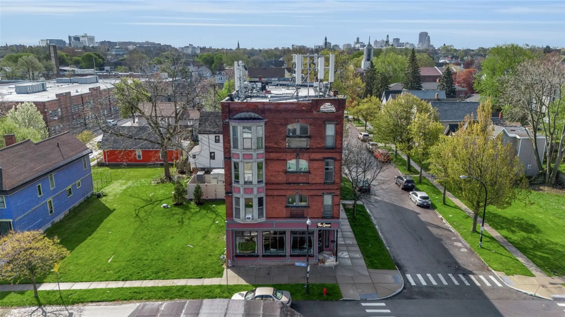 Property at 339 Rhode Island Street, Buffalo, NY 14213 3