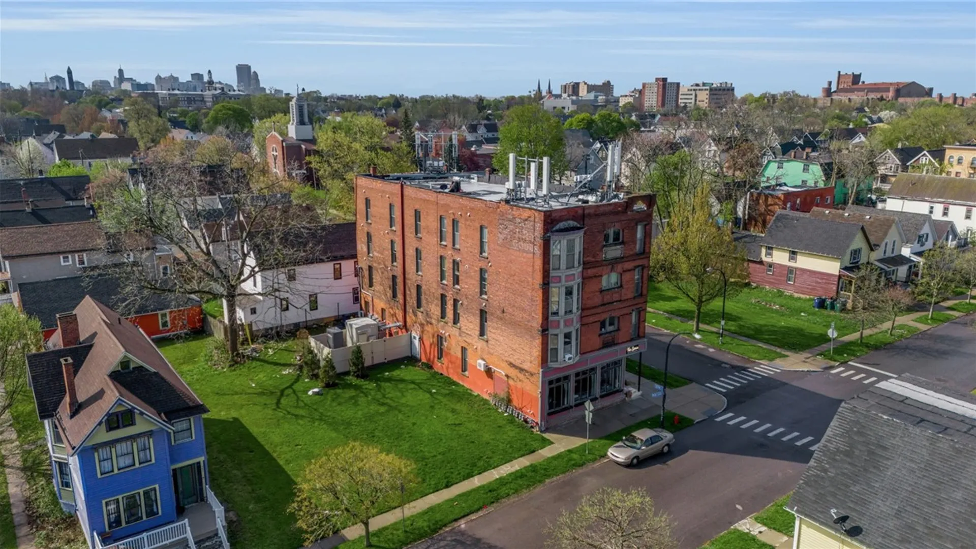 Property at 339 Rhode Island Street, Buffalo, NY 14213 5