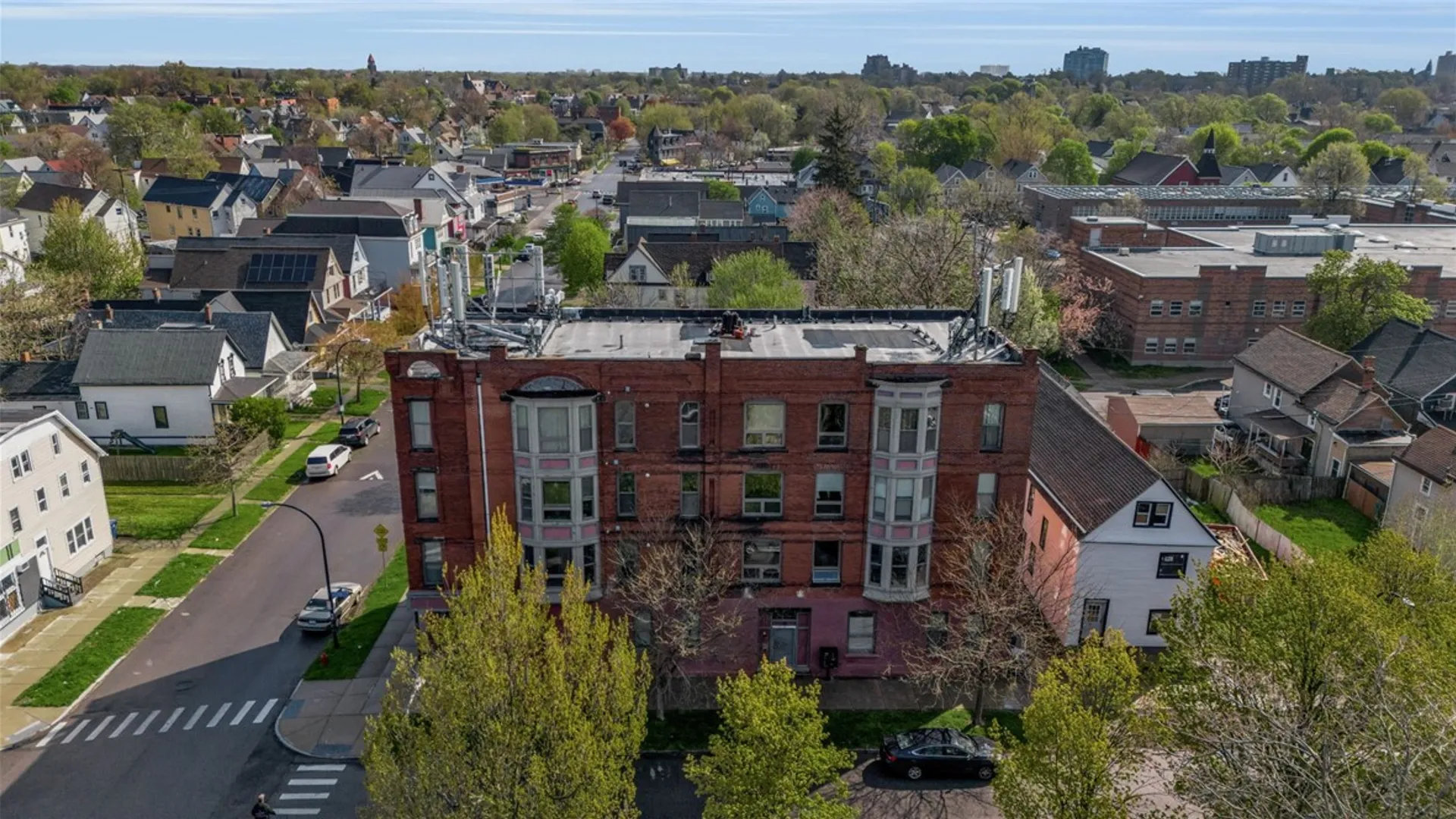 Property at 339 Rhode Island Street, Buffalo, NY 14213 7
