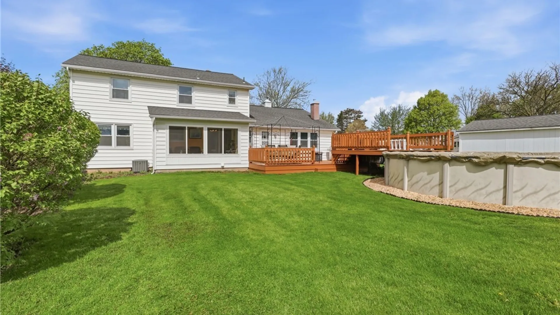 Property at 6585 Heather Drive, Lockport Town, NY 14094 40