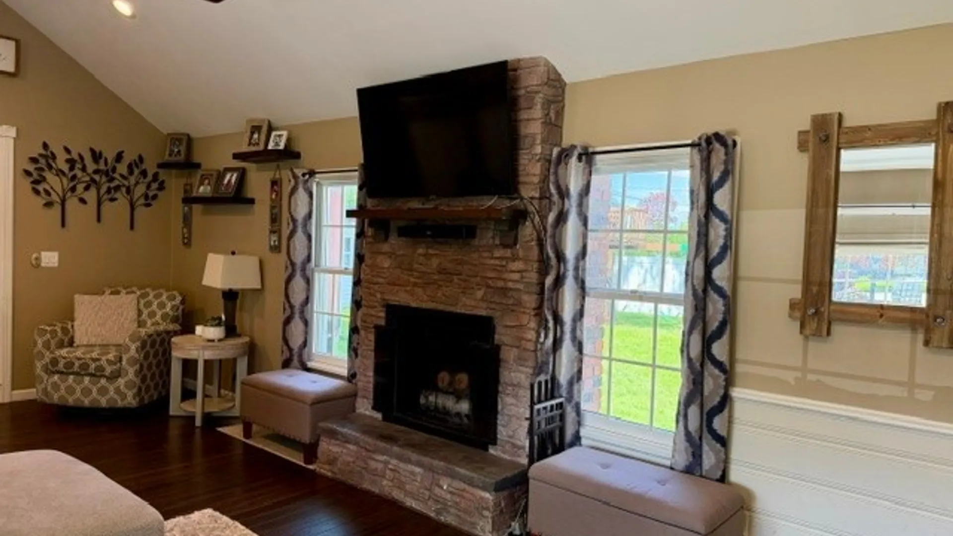 Property at 20 Copley Sq, Amherst, NY 14221 14