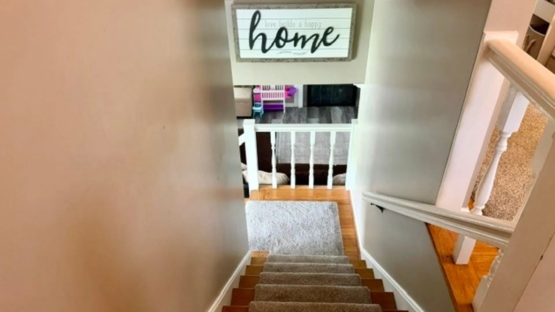 Property at 20 Copley Sq, Amherst, NY 14221 17