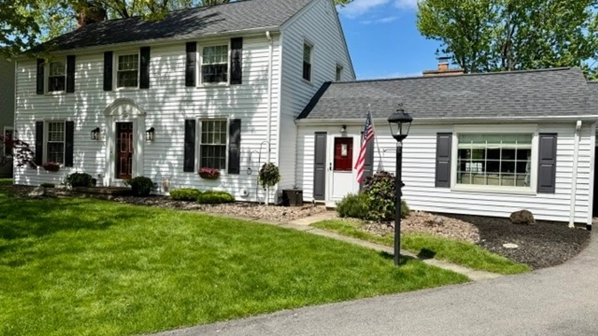 Property at 20 Copley Sq, Amherst, NY 14221 2