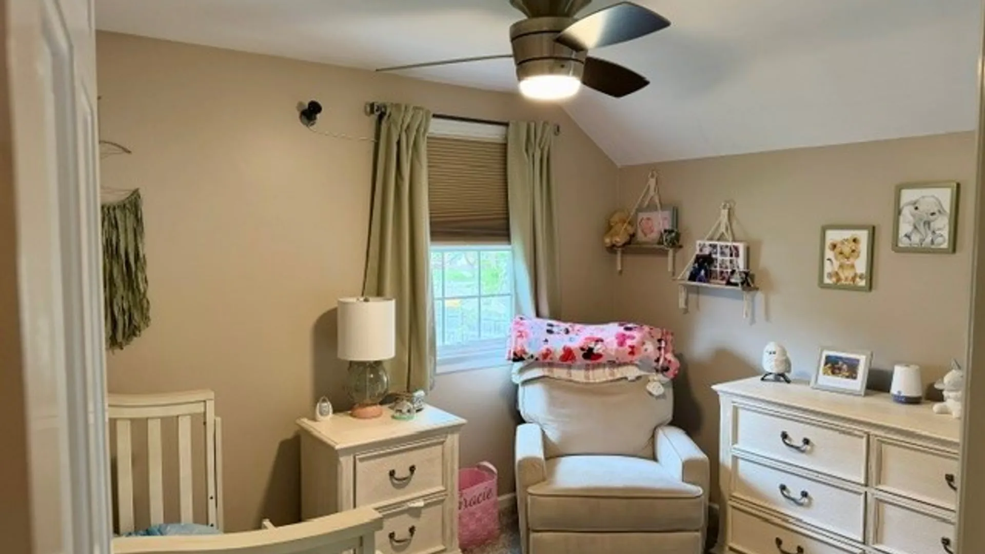 Property at 20 Copley Sq, Amherst, NY 14221 24