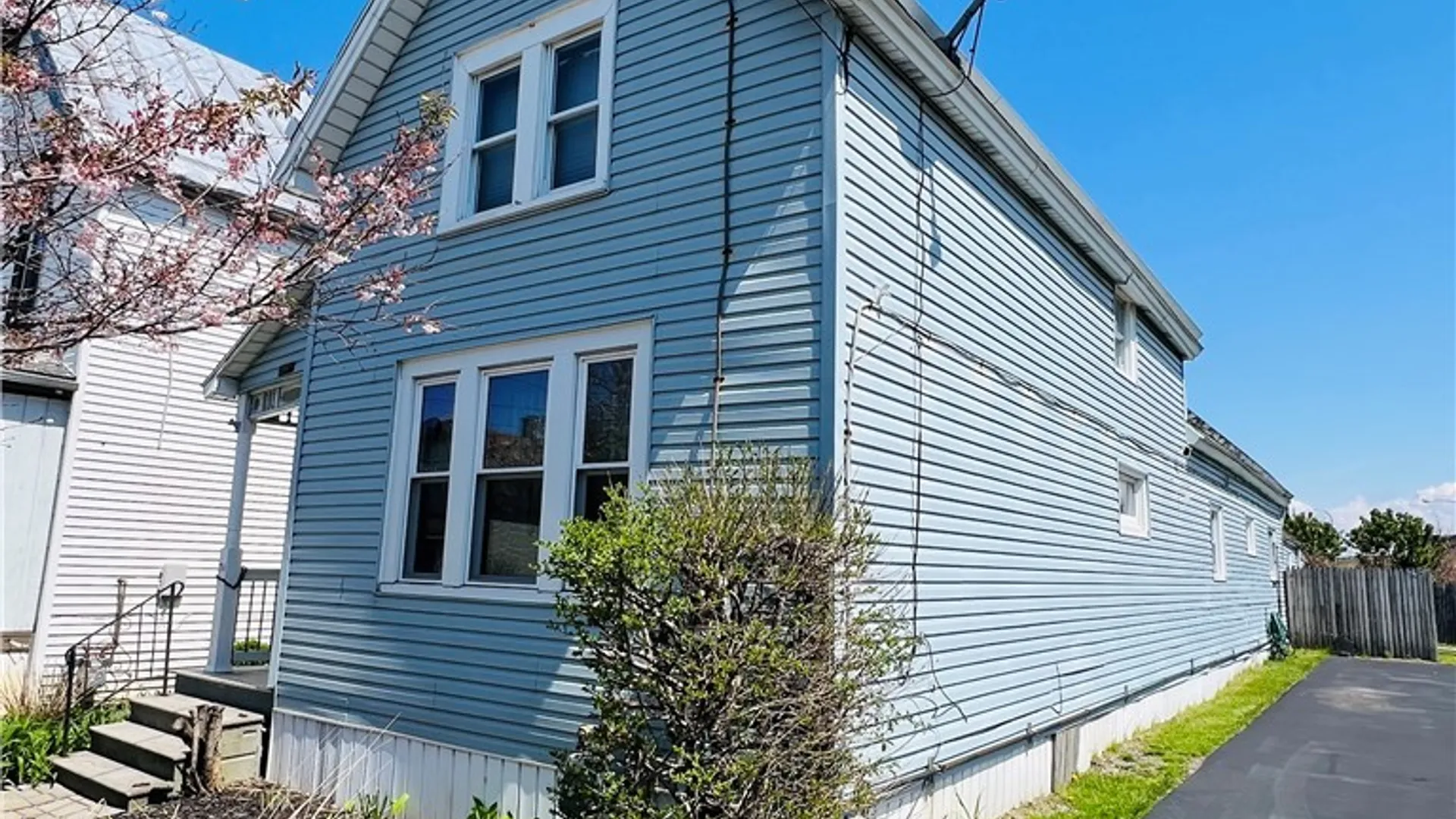 Property at 103 Peabody Street, Buffalo, NY 14210 4