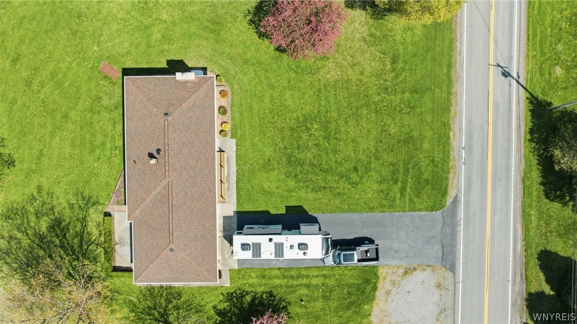 Property at 9832 Francis Road, Bethany, NY 14020 4