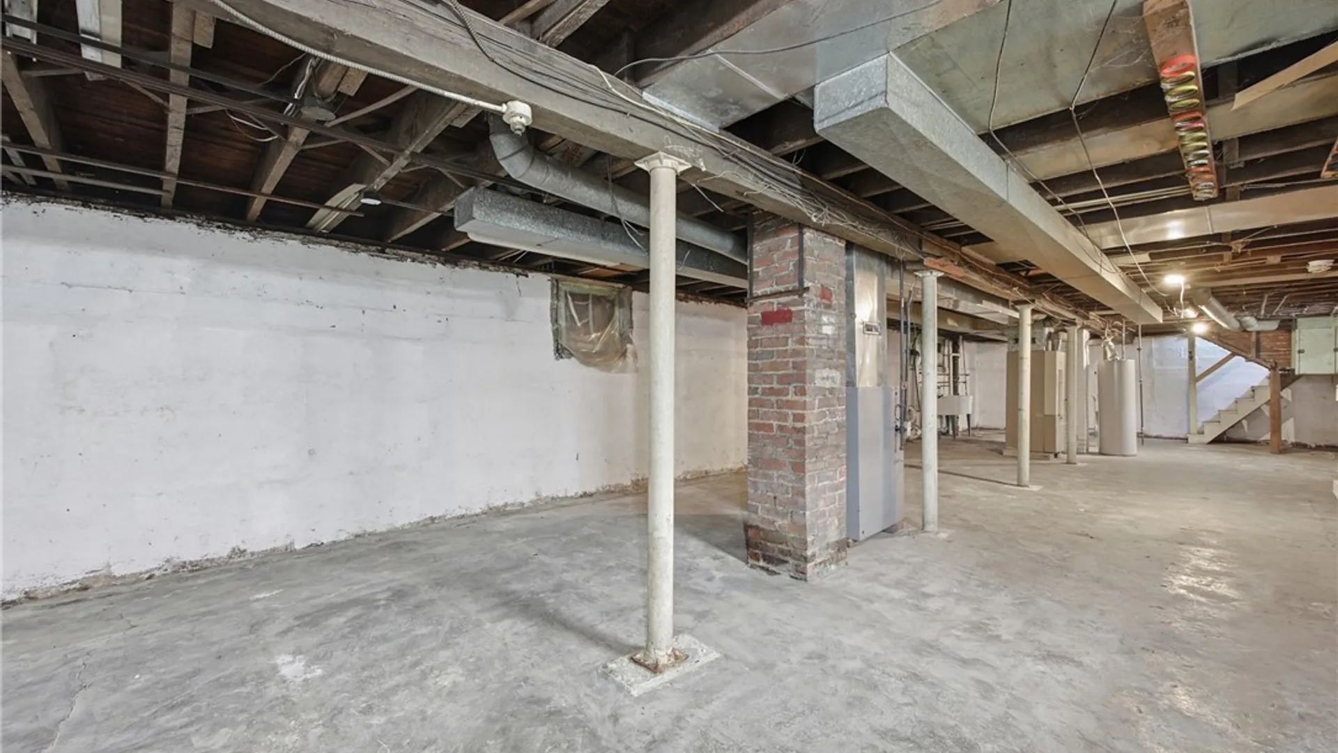 Property at 20 Garfield Street, Buffalo, NY 14207 37