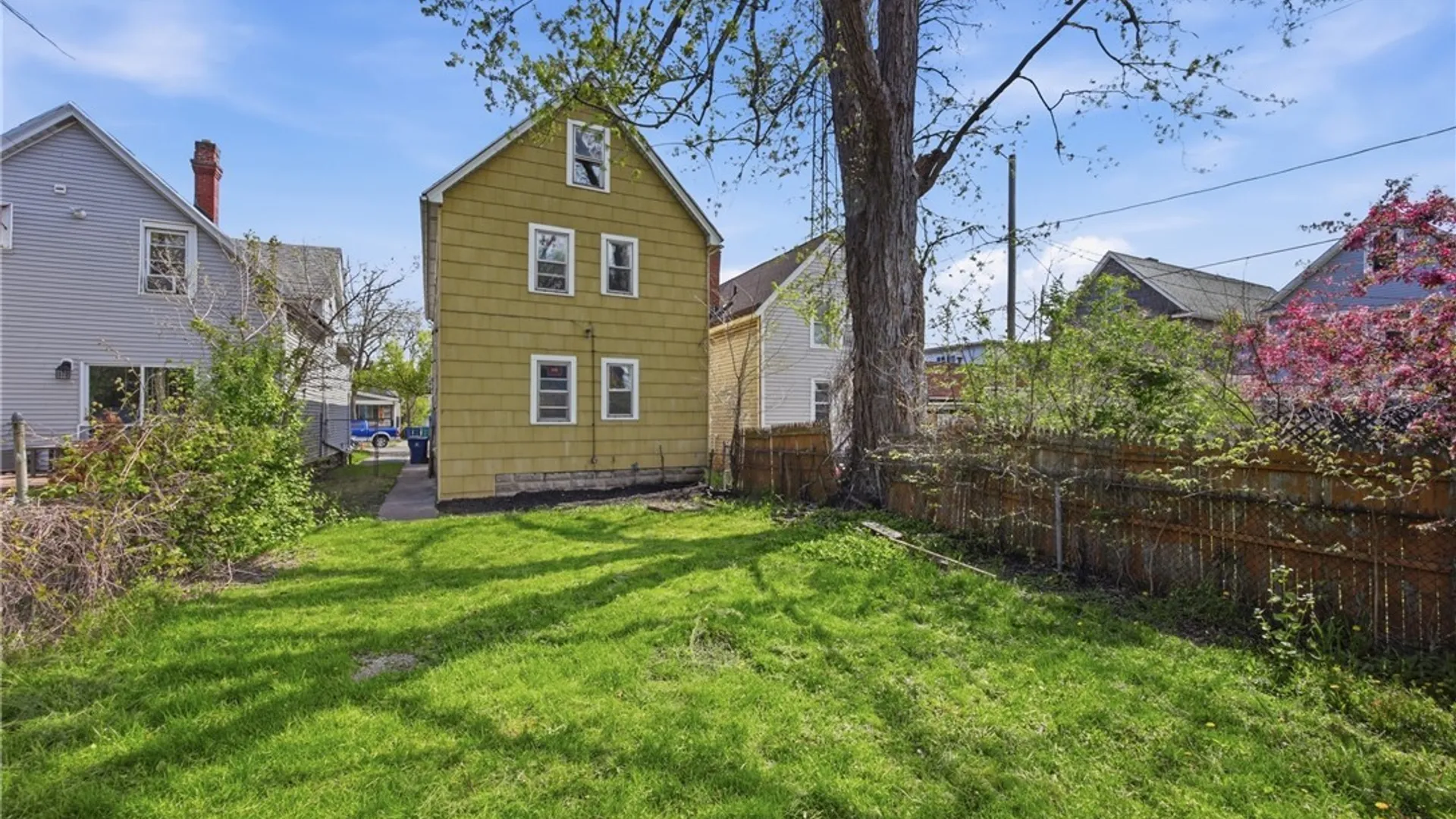 Property at 20 Garfield Street, Buffalo, NY 14207 39