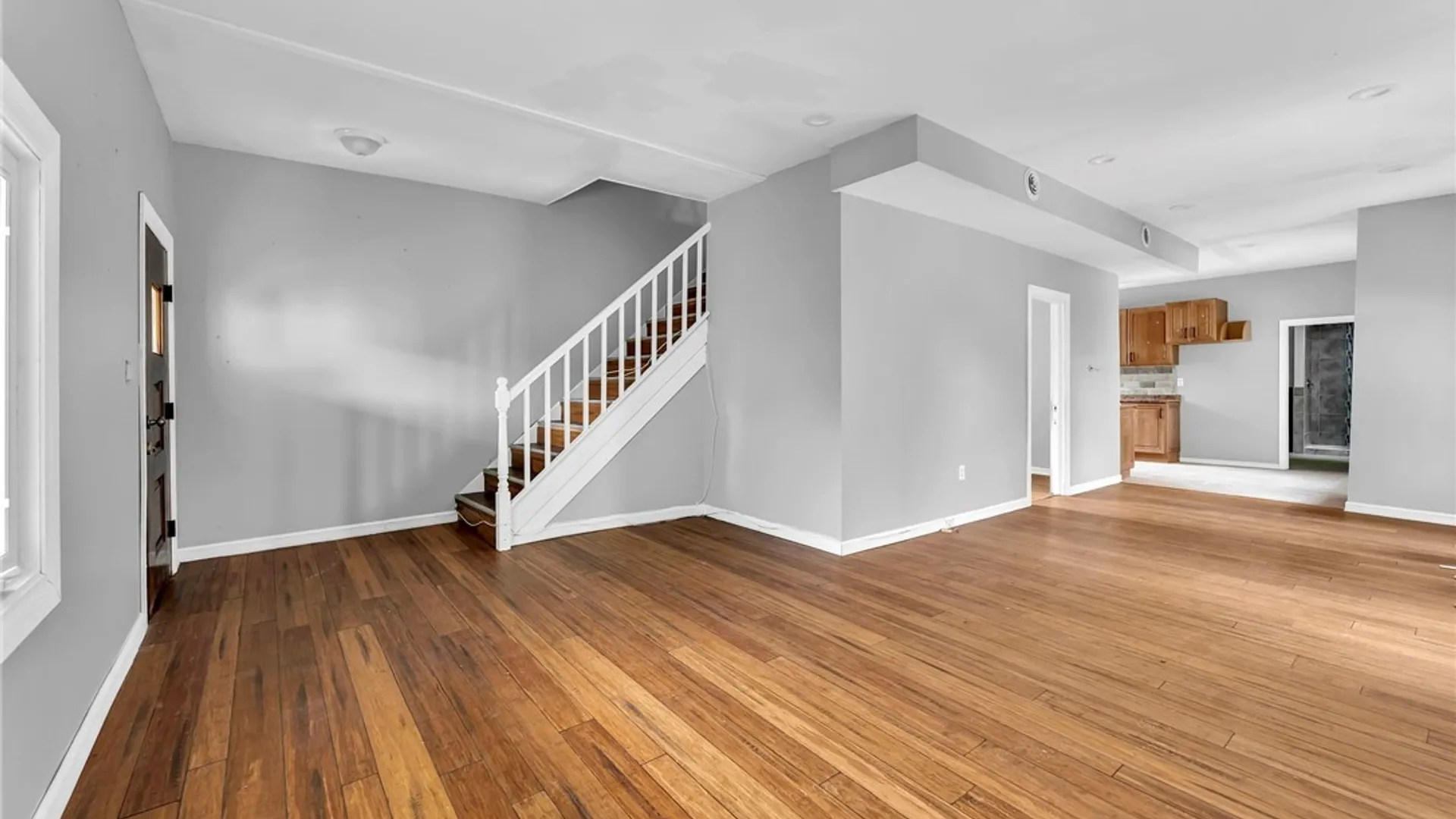 Property at 33 Lafayette Avenue, Buffalo, NY 14213 16