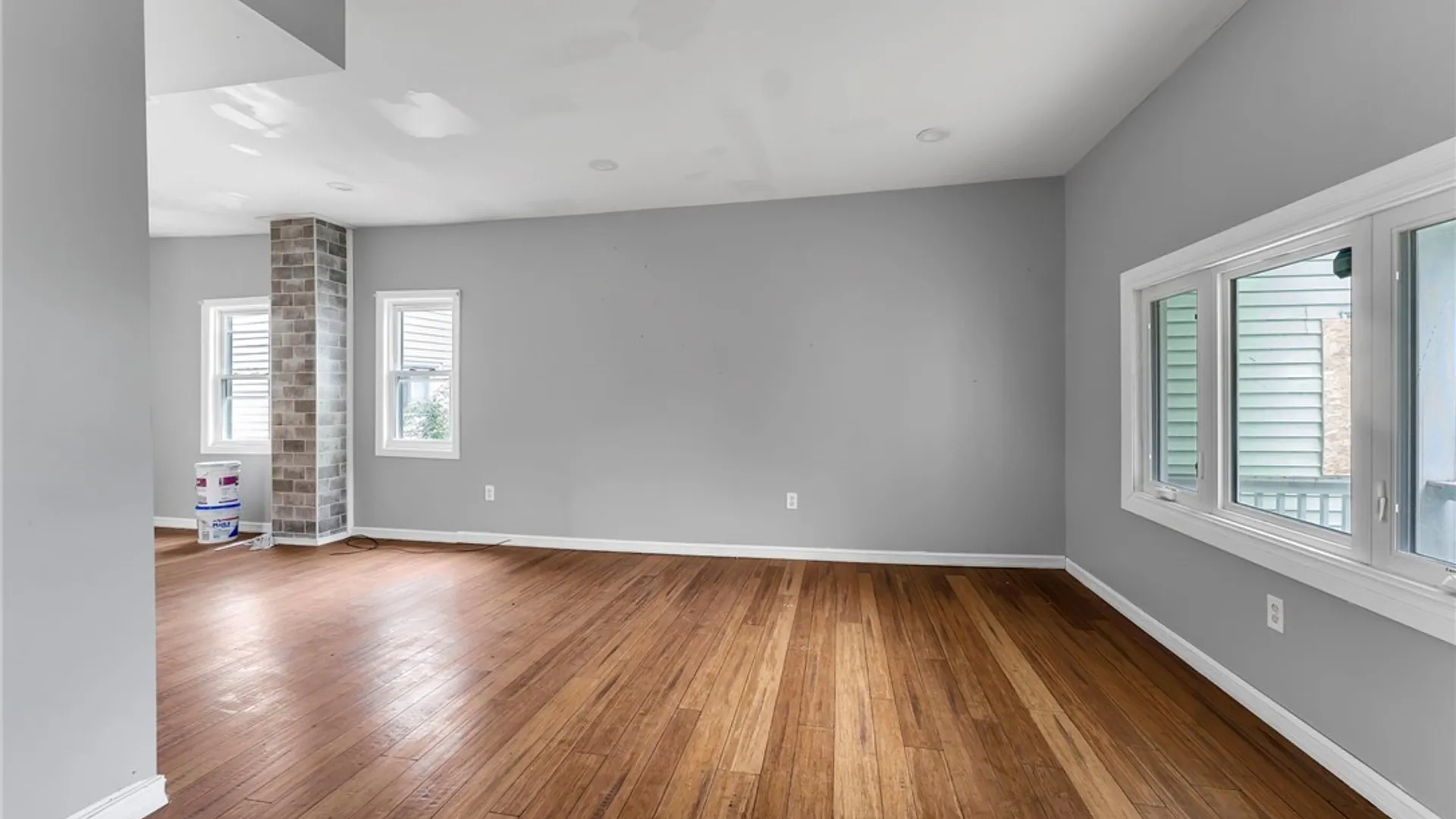 Property at 33 Lafayette Avenue, Buffalo, NY 14213 18