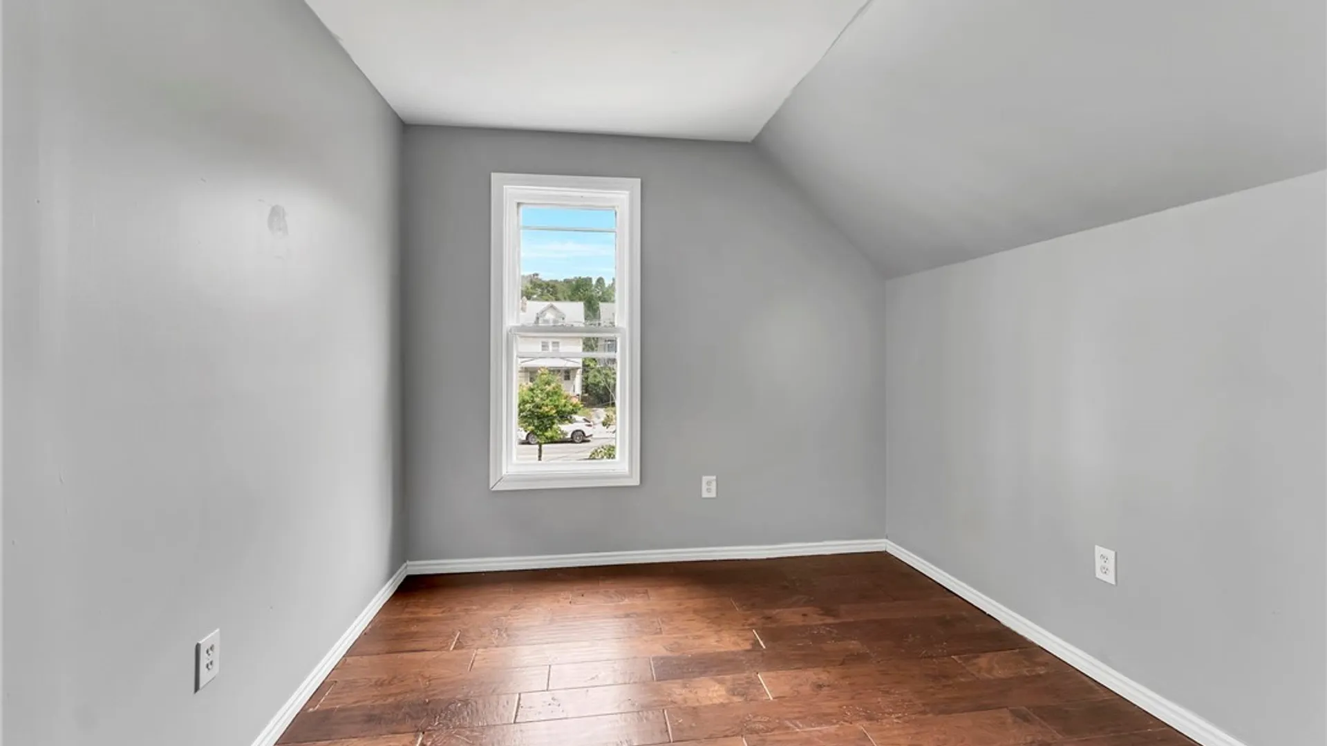 Property at 33 Lafayette Avenue, Buffalo, NY 14213 27