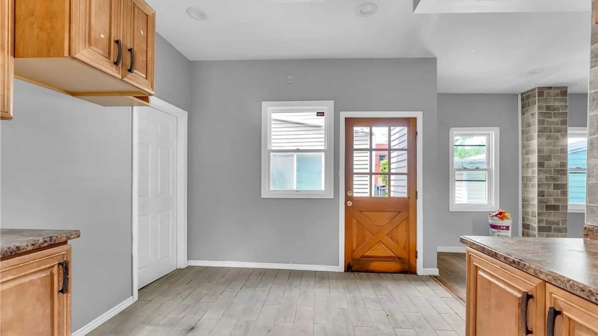 Property at 33 Lafayette Avenue, Buffalo, NY 14213 5