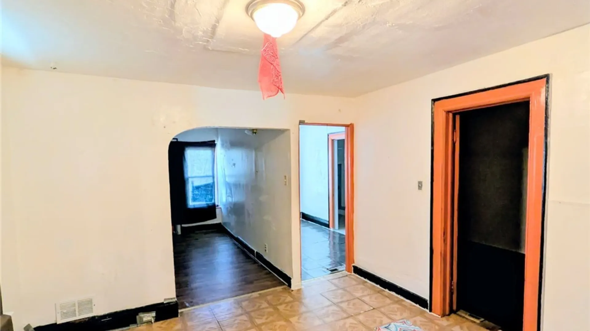 Property at 539 Sherman Street, Buffalo, NY 14211 15
