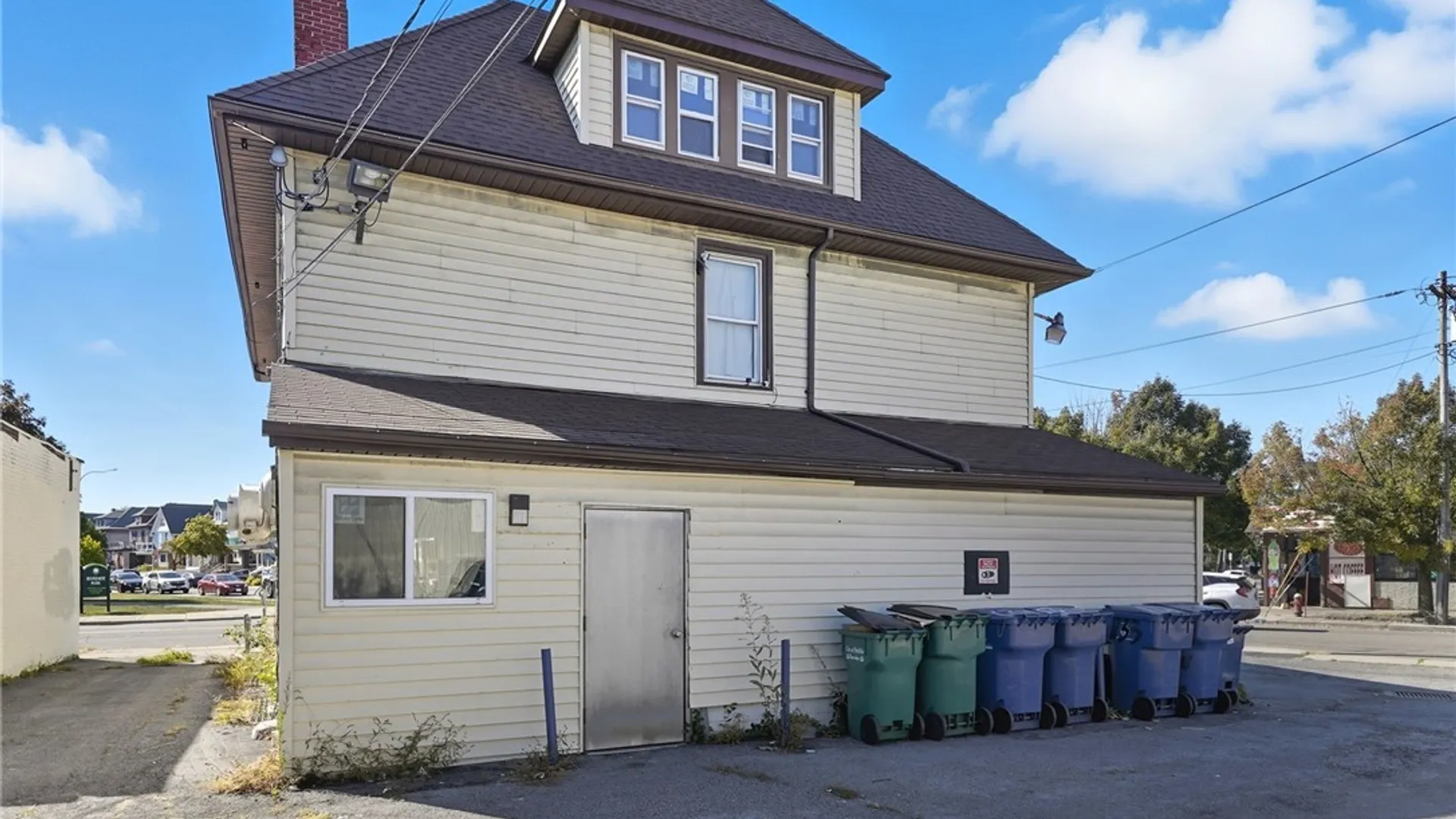 Property at 1133 Tonawanda Street, Buffalo, NY 14207 12
