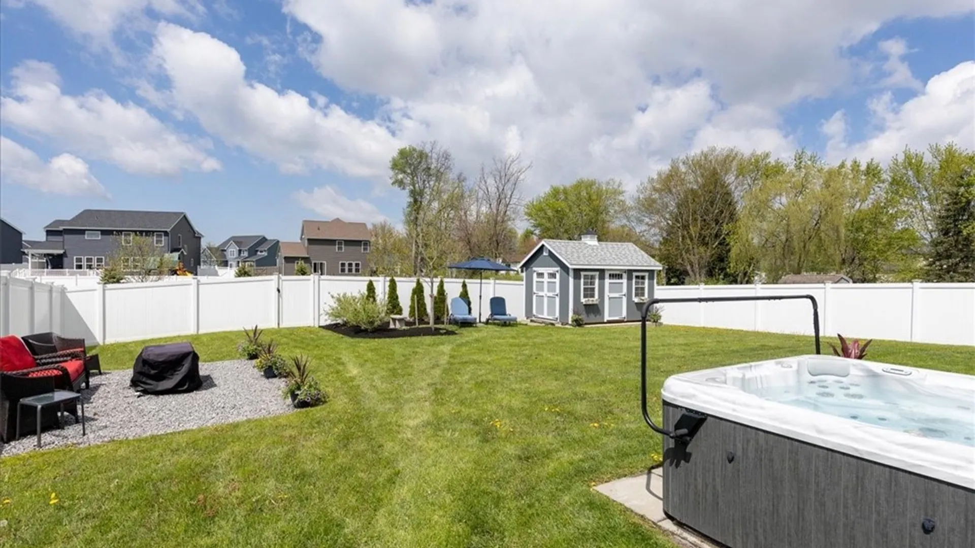 Property at 39 Partridge Walk, Lancaster, NY 14086 5