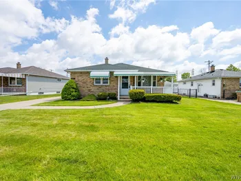 Property at 71 Laura Court, Cheektowaga, NY 14227