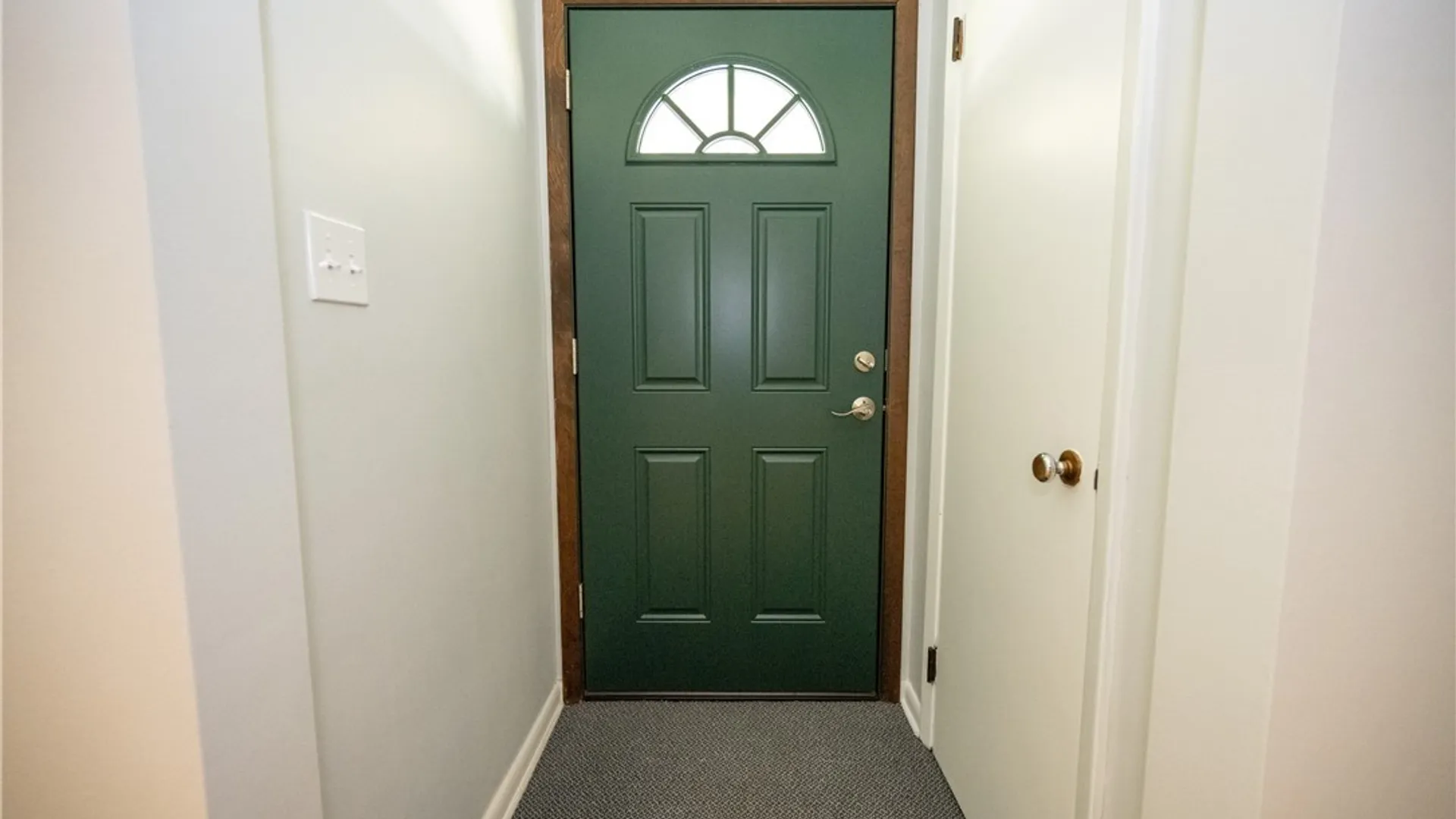 Property at 71 Laura Court, Cheektowaga, NY 14227 24