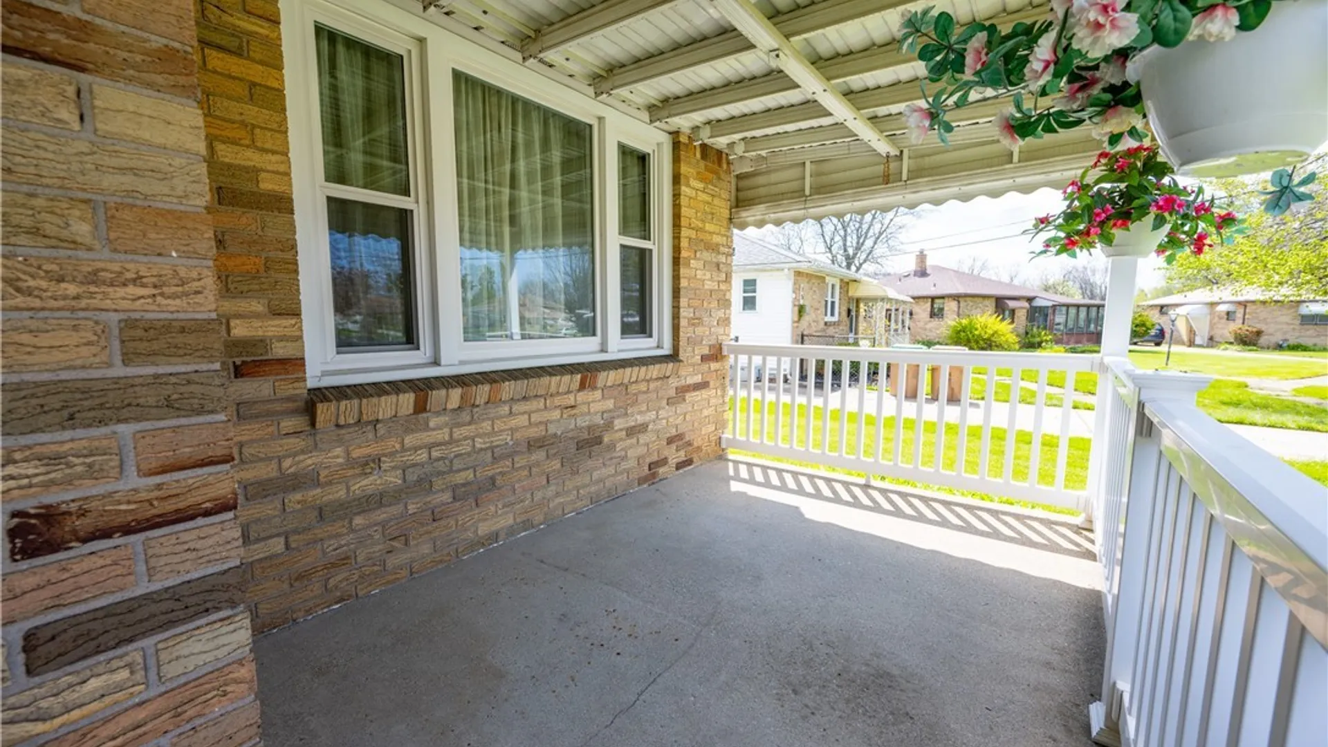 Property at 71 Laura Court, Cheektowaga, NY 14227 8