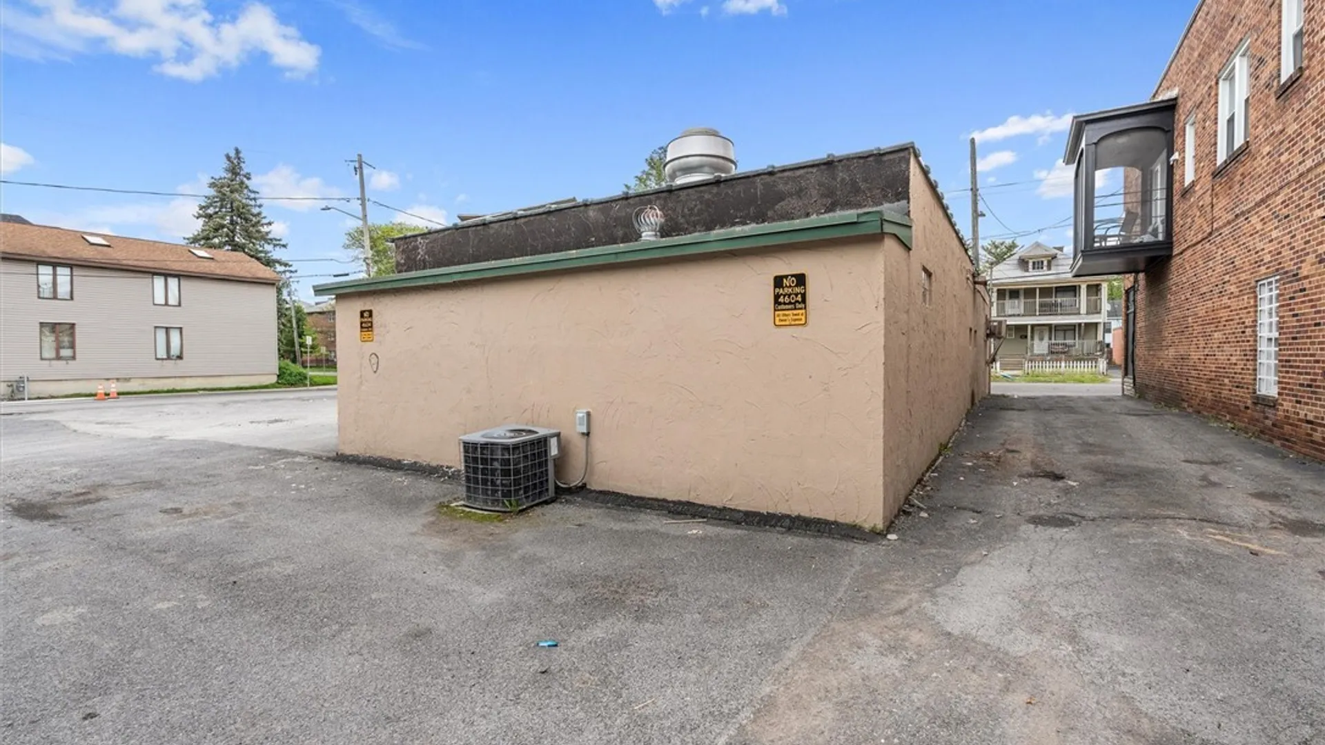 Property at 4600 Salina Street, Syracuse, NY 13205 22