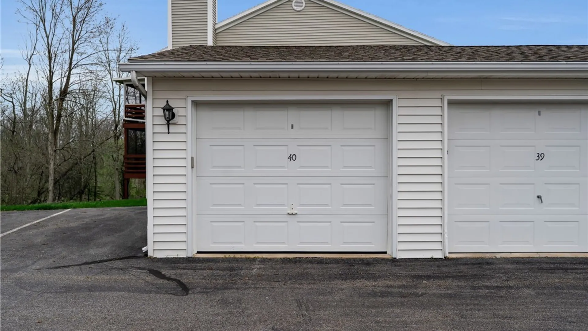 Property at 78 Olde Stone Lane, Lancaster, NY 14086 2