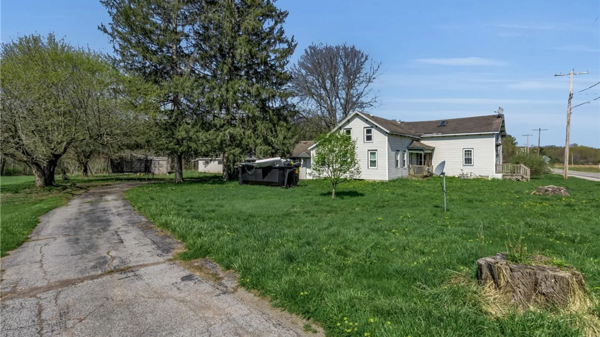 Property at 9866 State Road, Boston, NY 14025 7