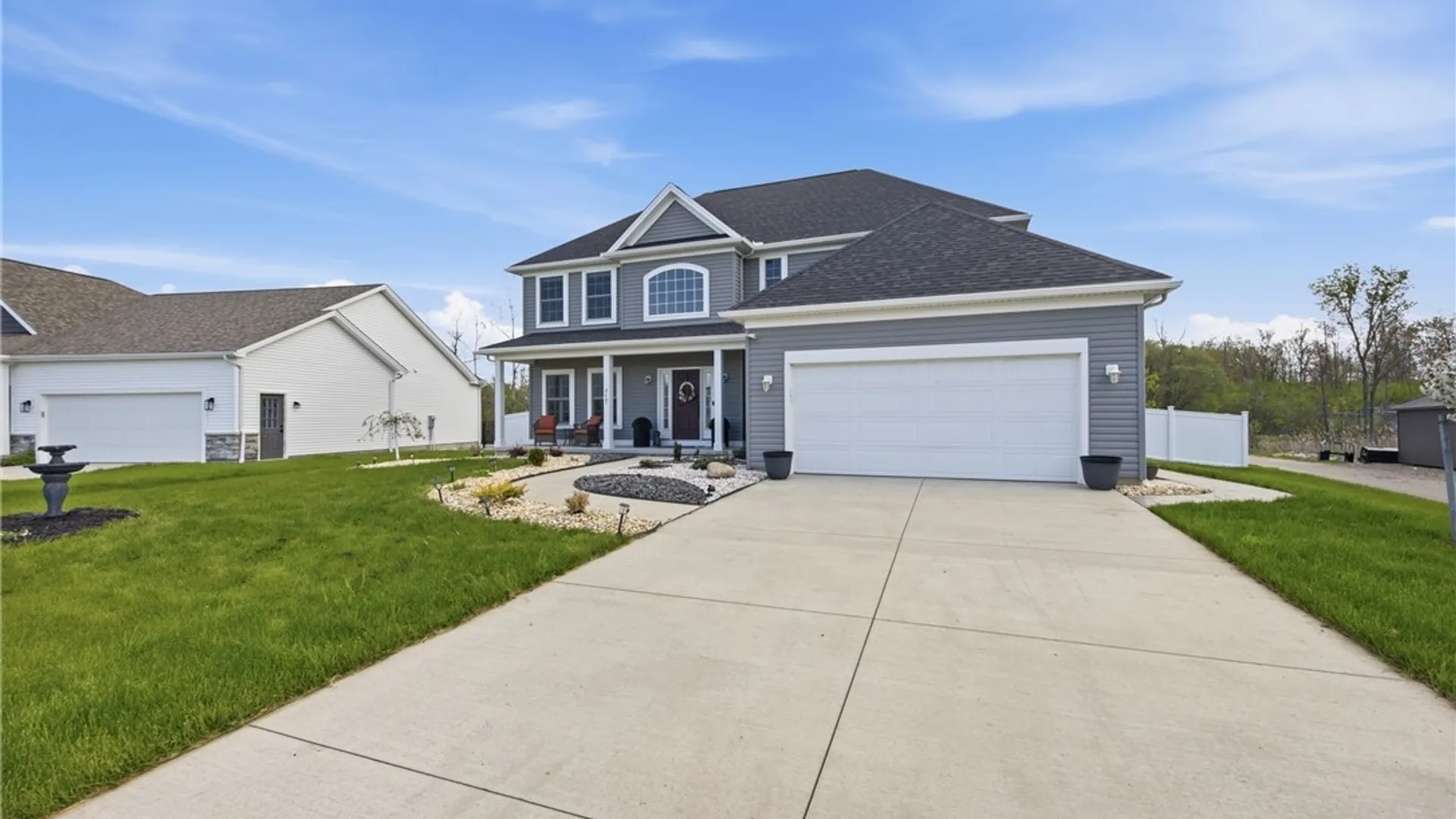 Property at 4665 Carlyes Court, Hamburg, NY 14075 2