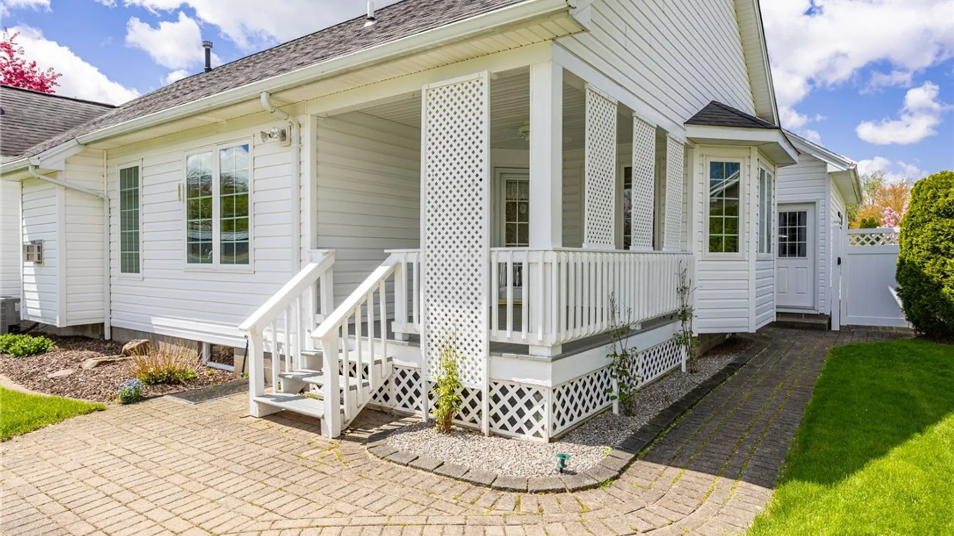 Property at 80 Albury Drive, Greece, NY 14626 27