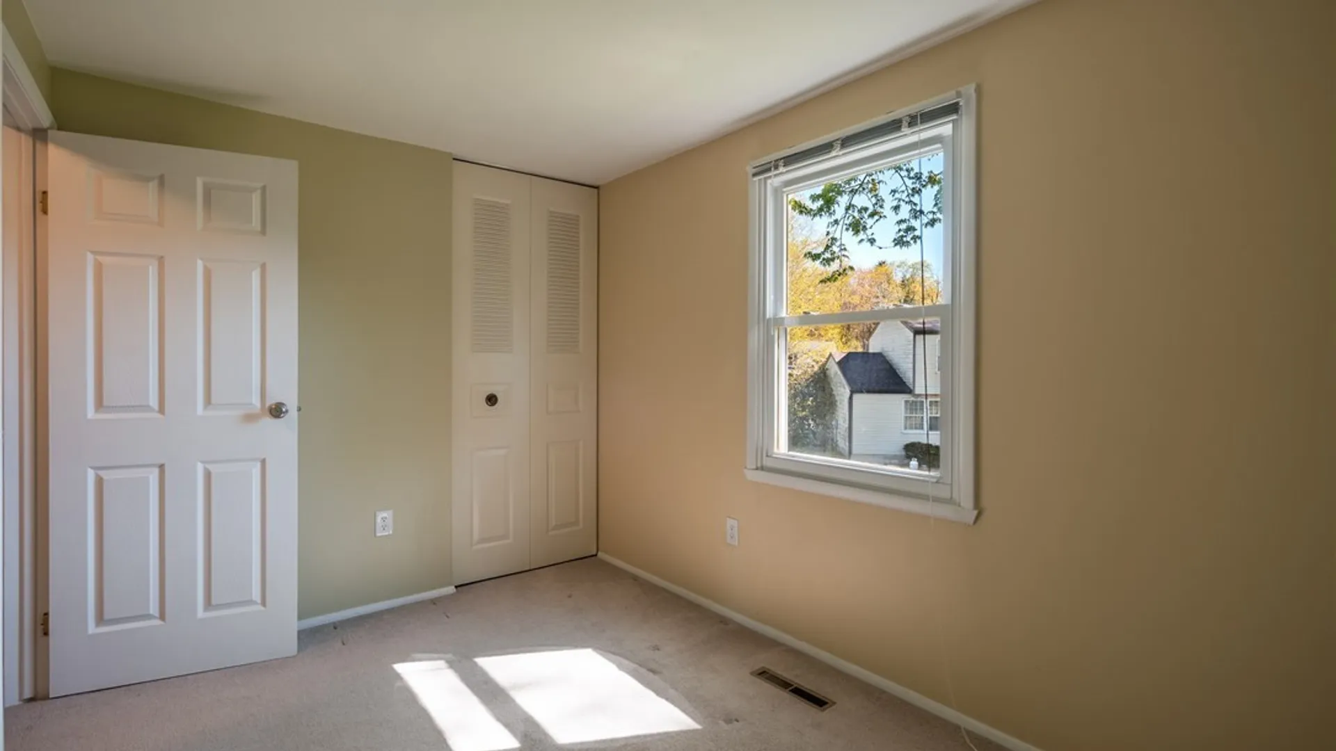 Property at 4071 Sesame Path, Clay, NY 13090 27