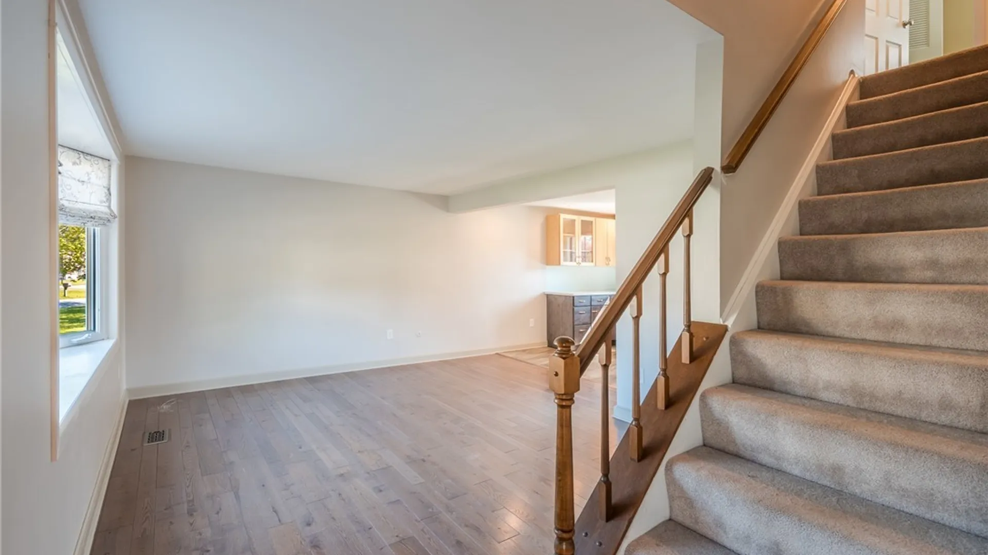 Property at 4071 Sesame Path, Clay, NY 13090 4