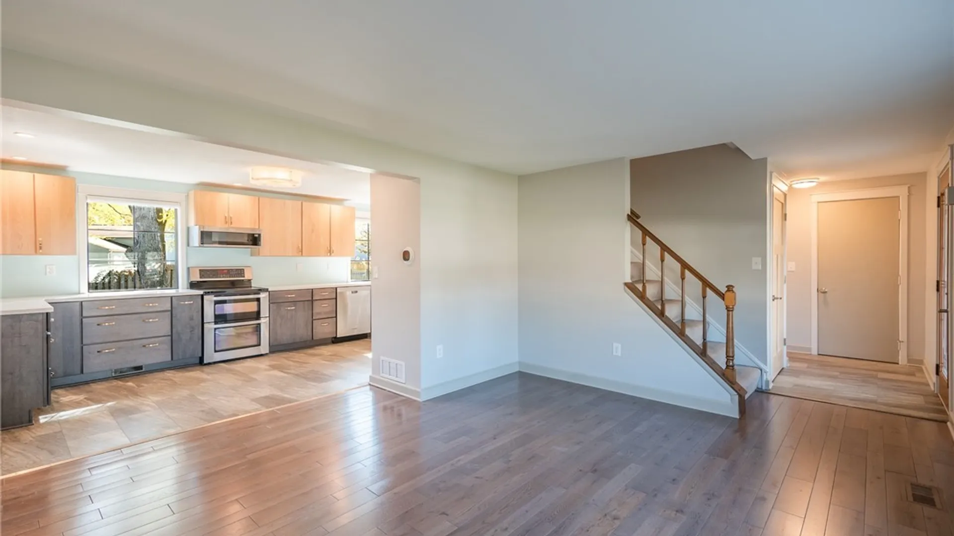 Property at 4071 Sesame Path, Clay, NY 13090 5
