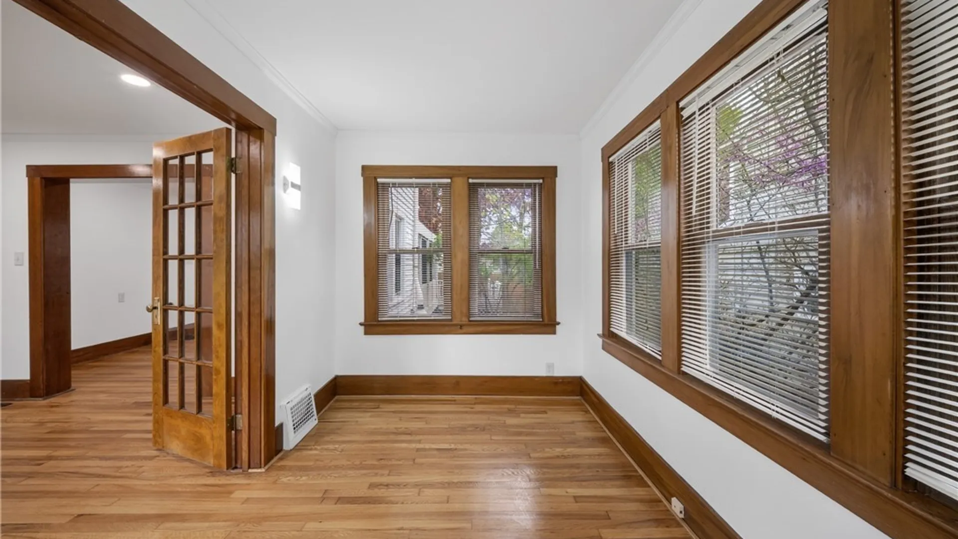 Property at 406 Scott Ave, Syracuse, NY 13224 17