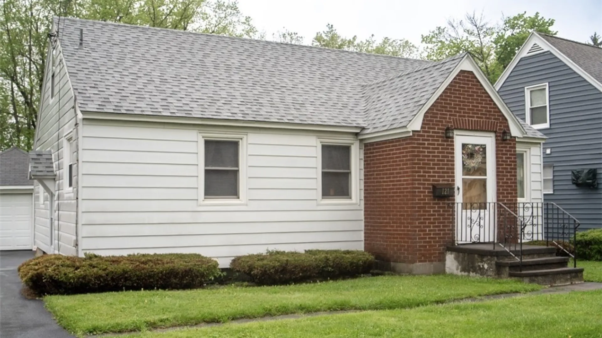 Property at 121 Riverside Drive, Utica, NY 13502 2