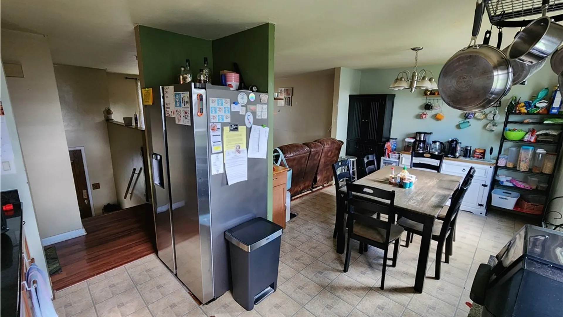 Property at 8085 Thurston Drive, Cicero, NY 13039 12