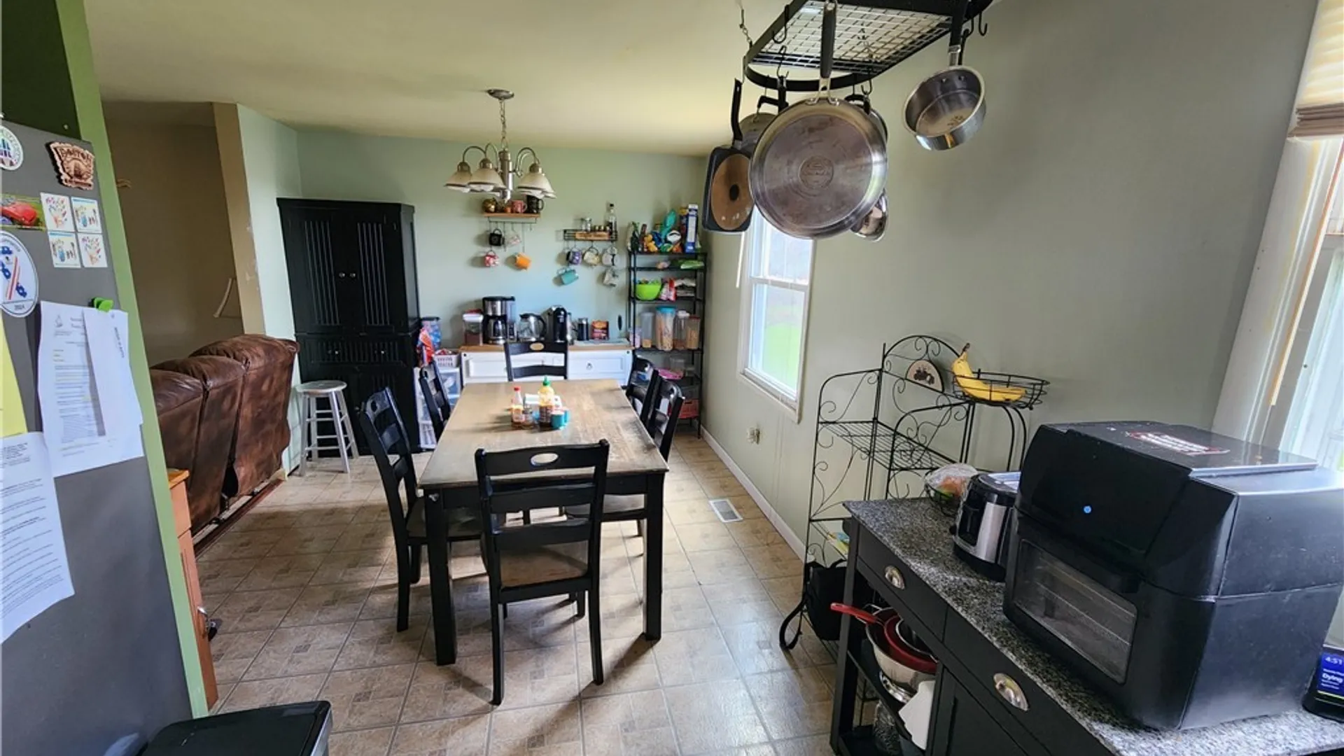 Property at 8085 Thurston Drive, Cicero, NY 13039 13