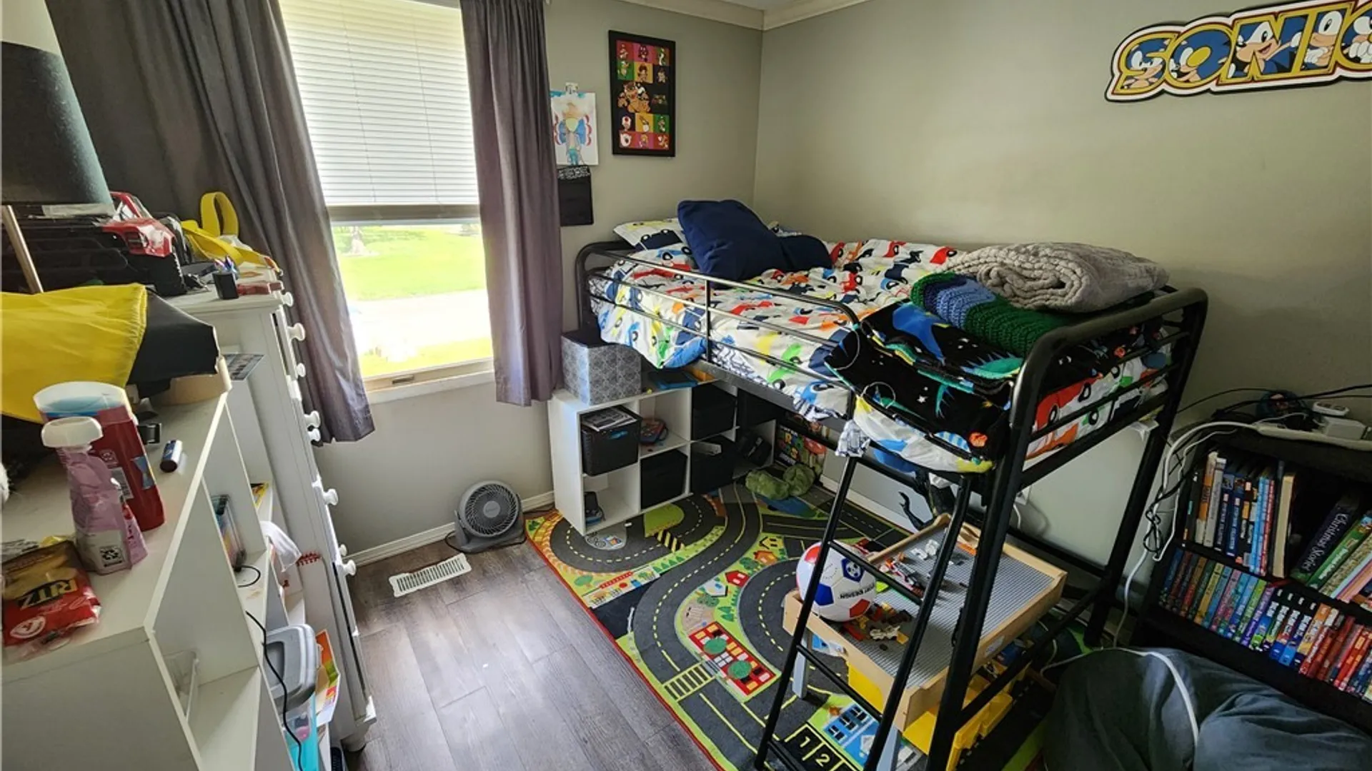 Property at 8085 Thurston Drive, Cicero, NY 13039 21