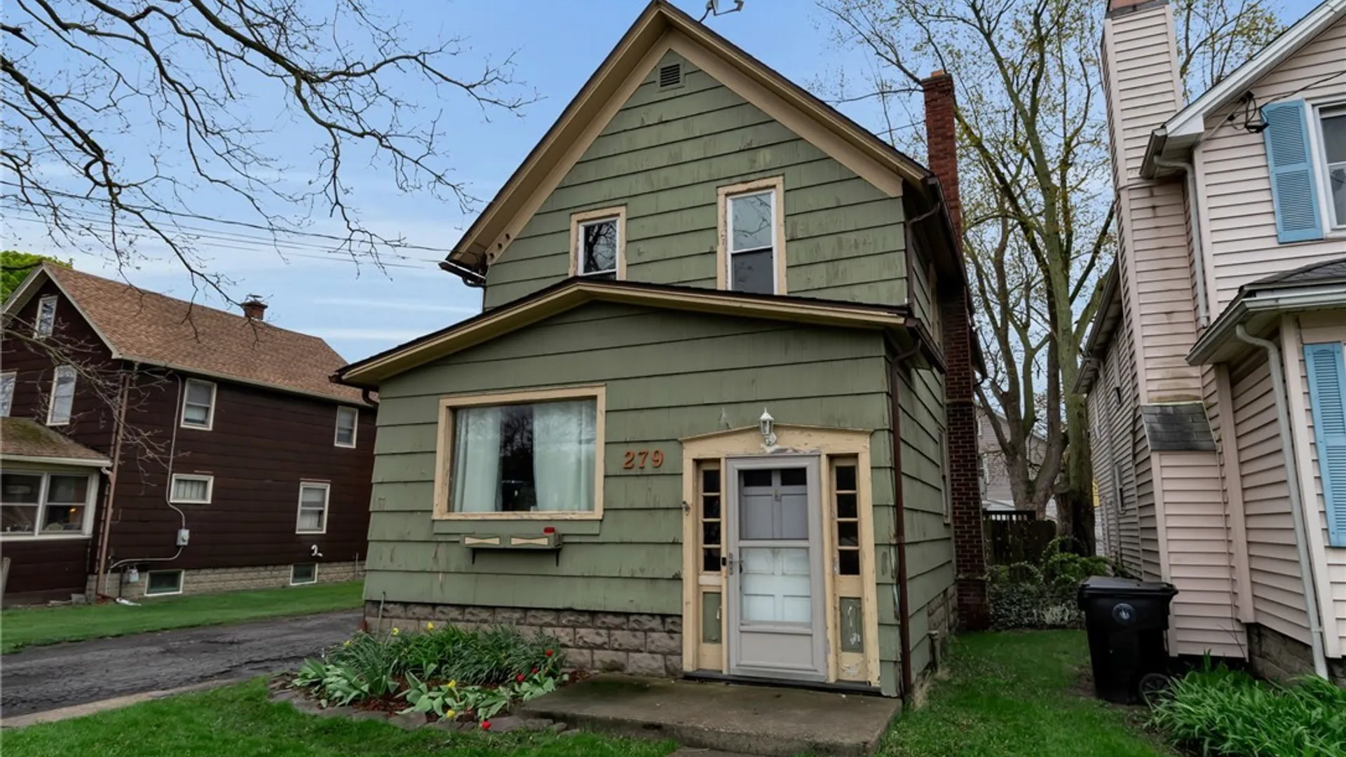 Property at 279 Niagara Street, Tonawanda, NY 14150 4