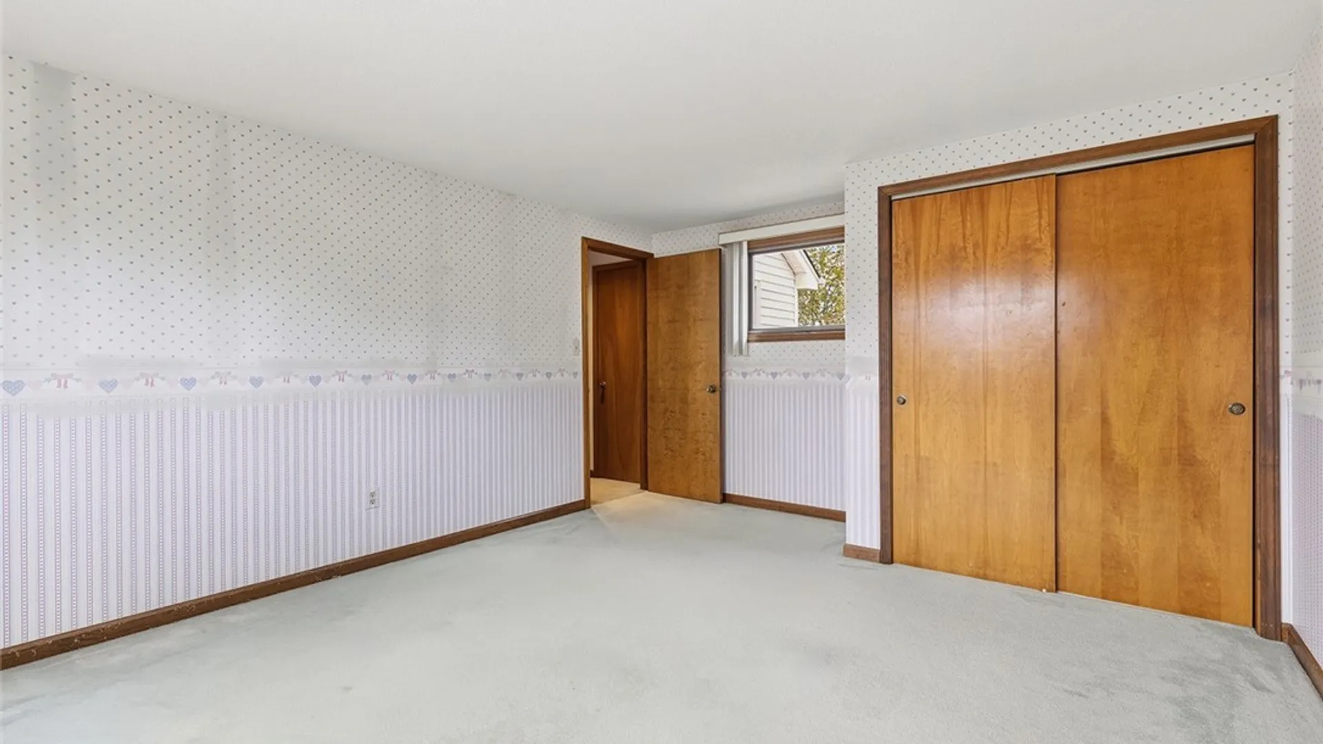 Property at 5683 Kippen Drive, Clarence, NY 14051 23