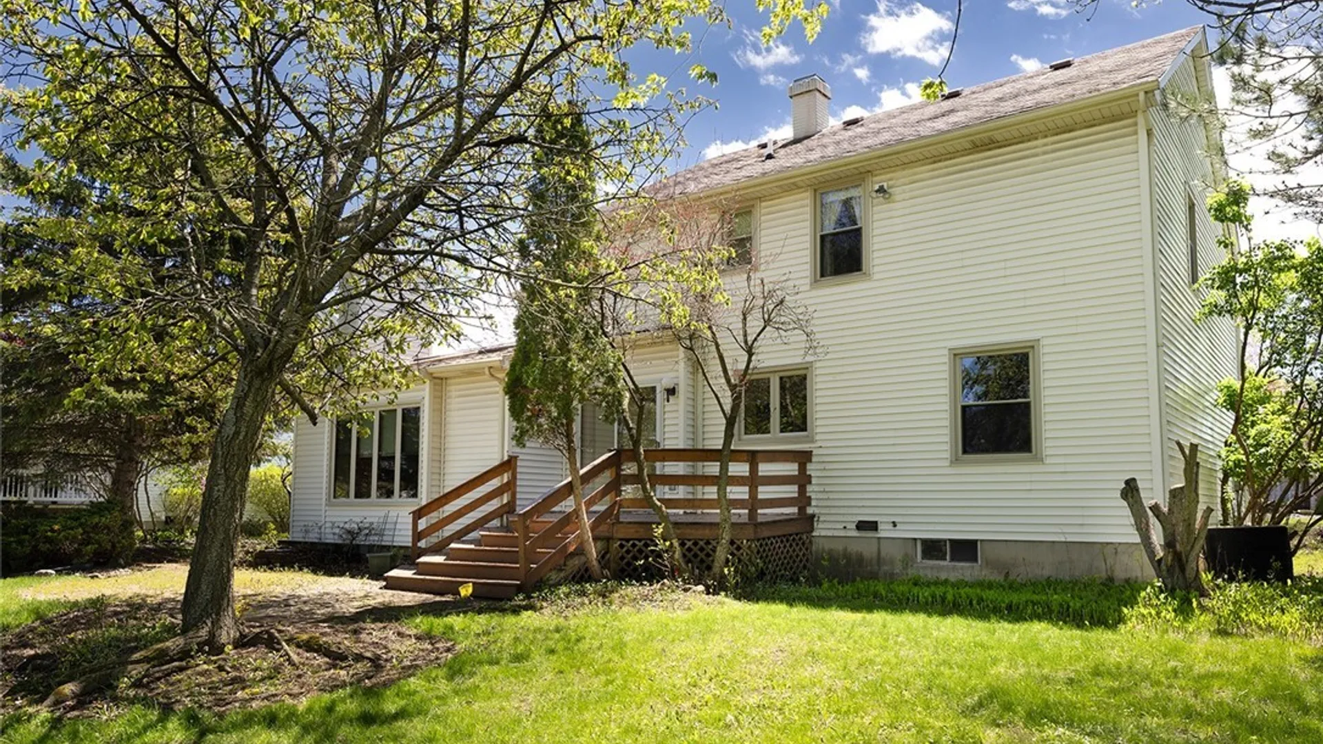 Property at 5683 Kippen Drive, Clarence, NY 14051 32