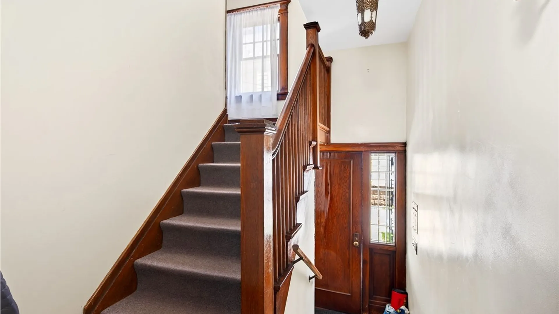 Property at 186 Bird Avenue, Buffalo, NY 14213 38
