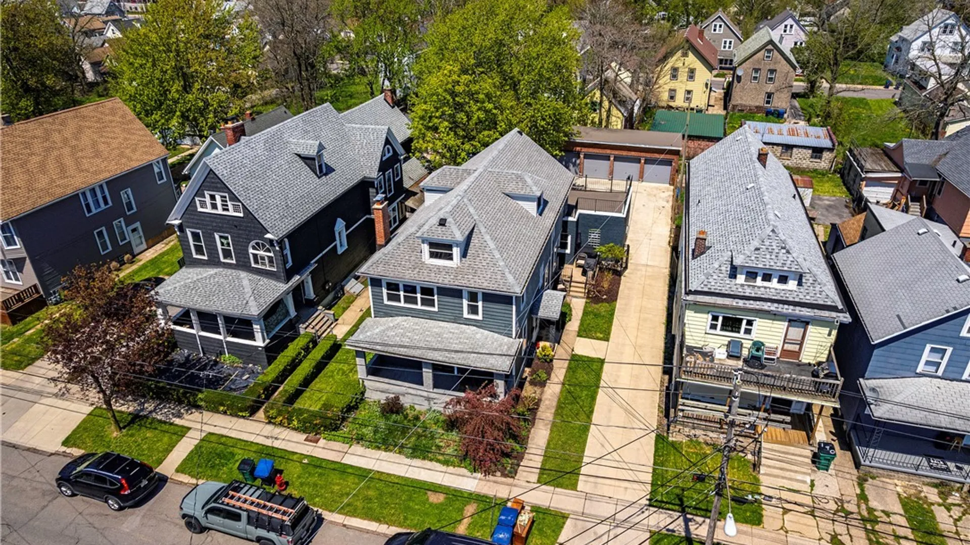 Property at 186 Bird Avenue, Buffalo, NY 14213 4