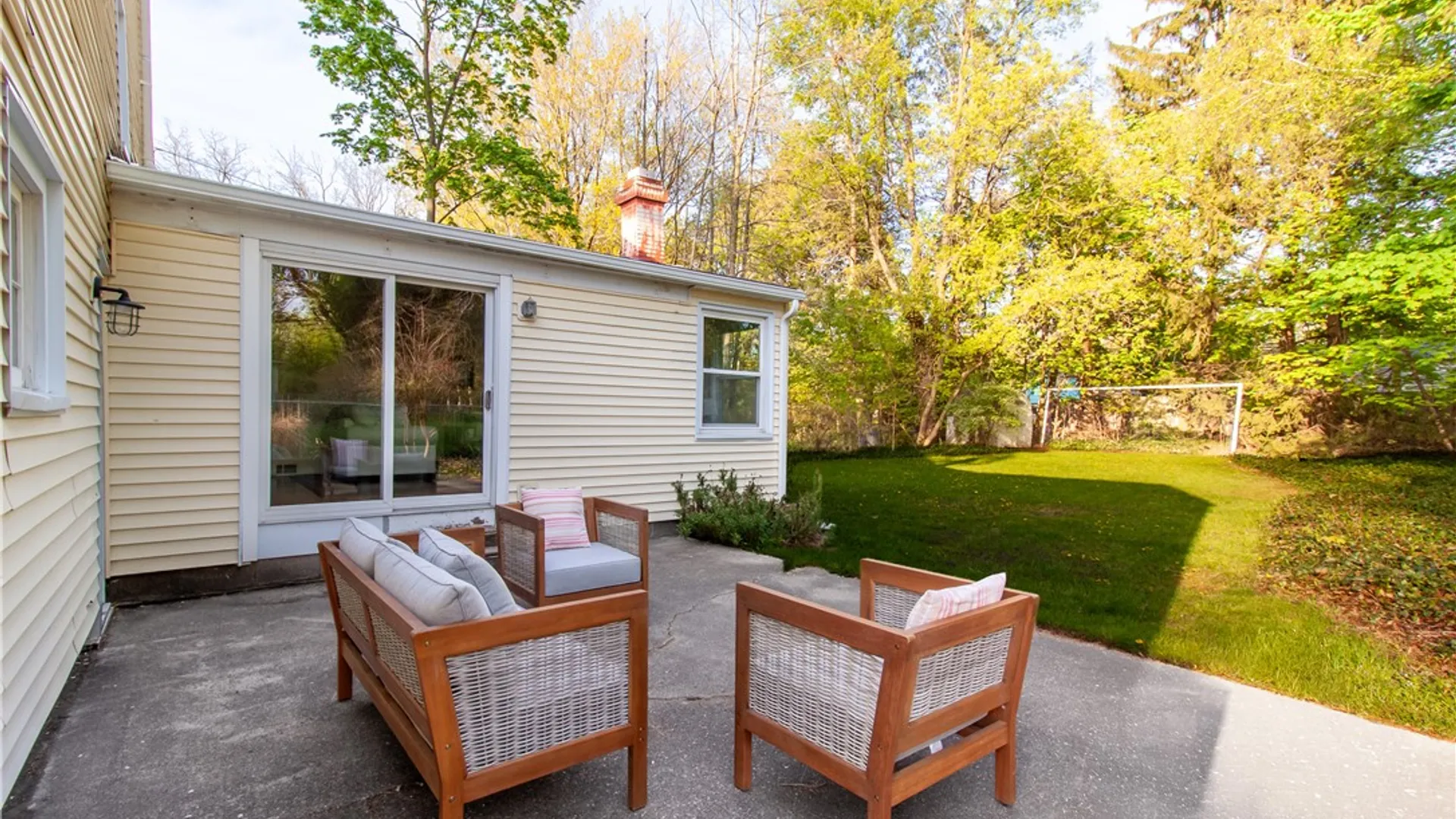 Property at 100 Newcastle Road, Rochester, NY 14610 10