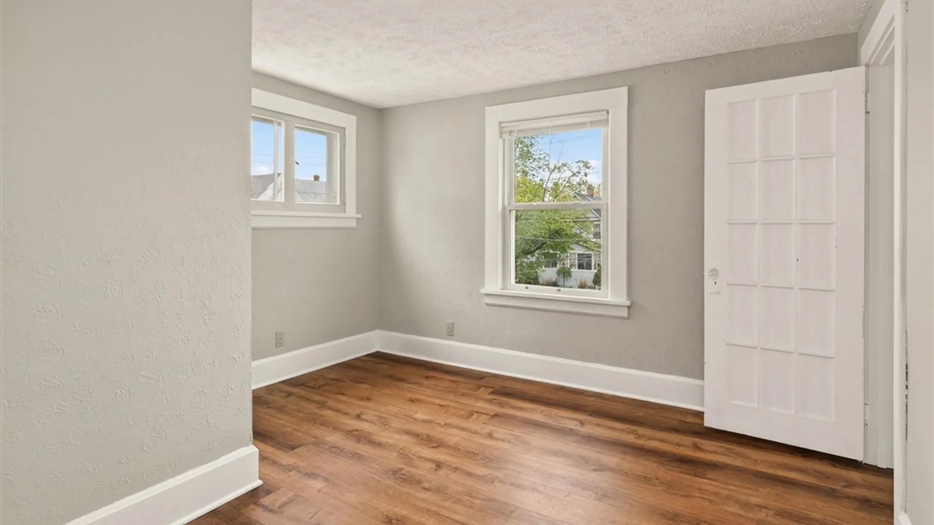 Property at 126 West Avenue, East Rochester, NY 14445 15