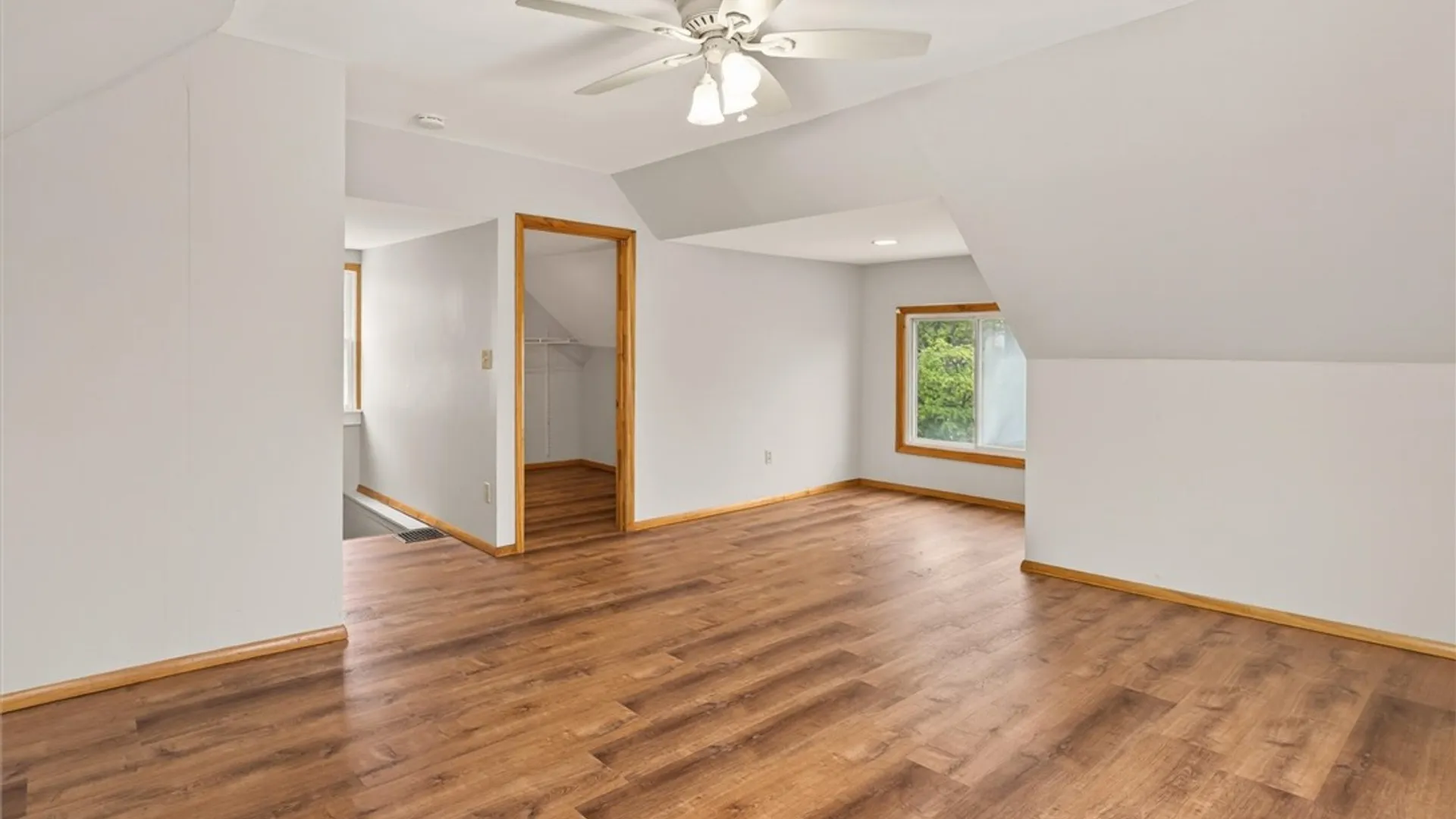 Property at 126 West Avenue, East Rochester, NY 14445 28