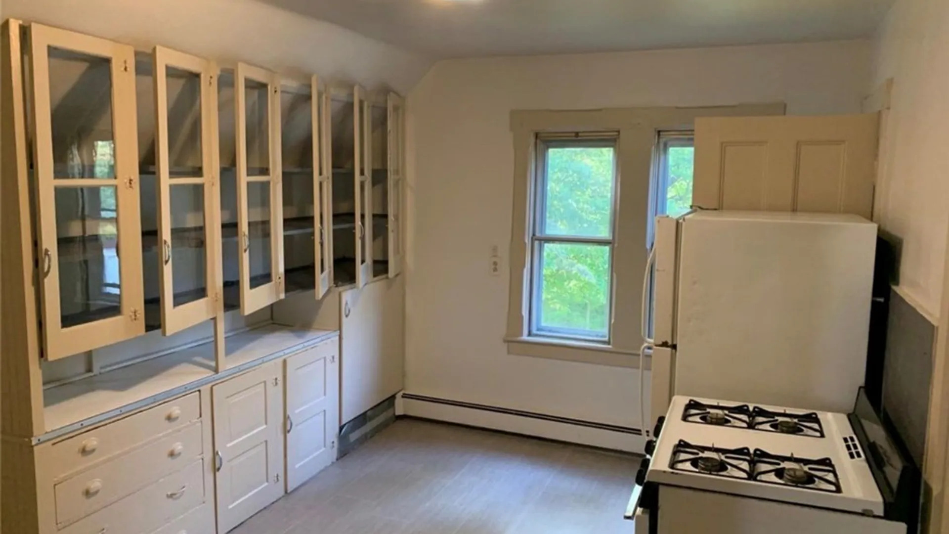 Property at 325-327 Grand Avenue, Rochester, NY 14609 6