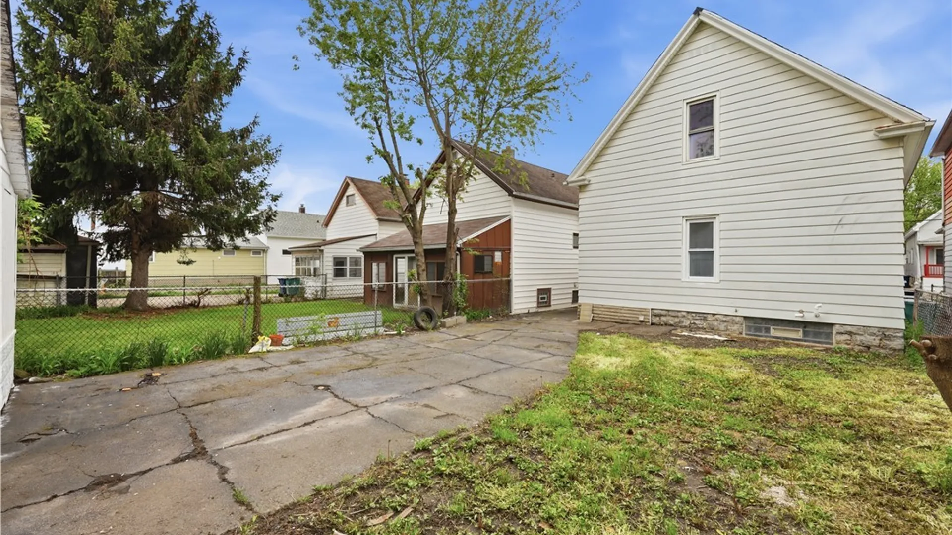 Property at 225 Longnecker Street, Buffalo, NY 14206 46