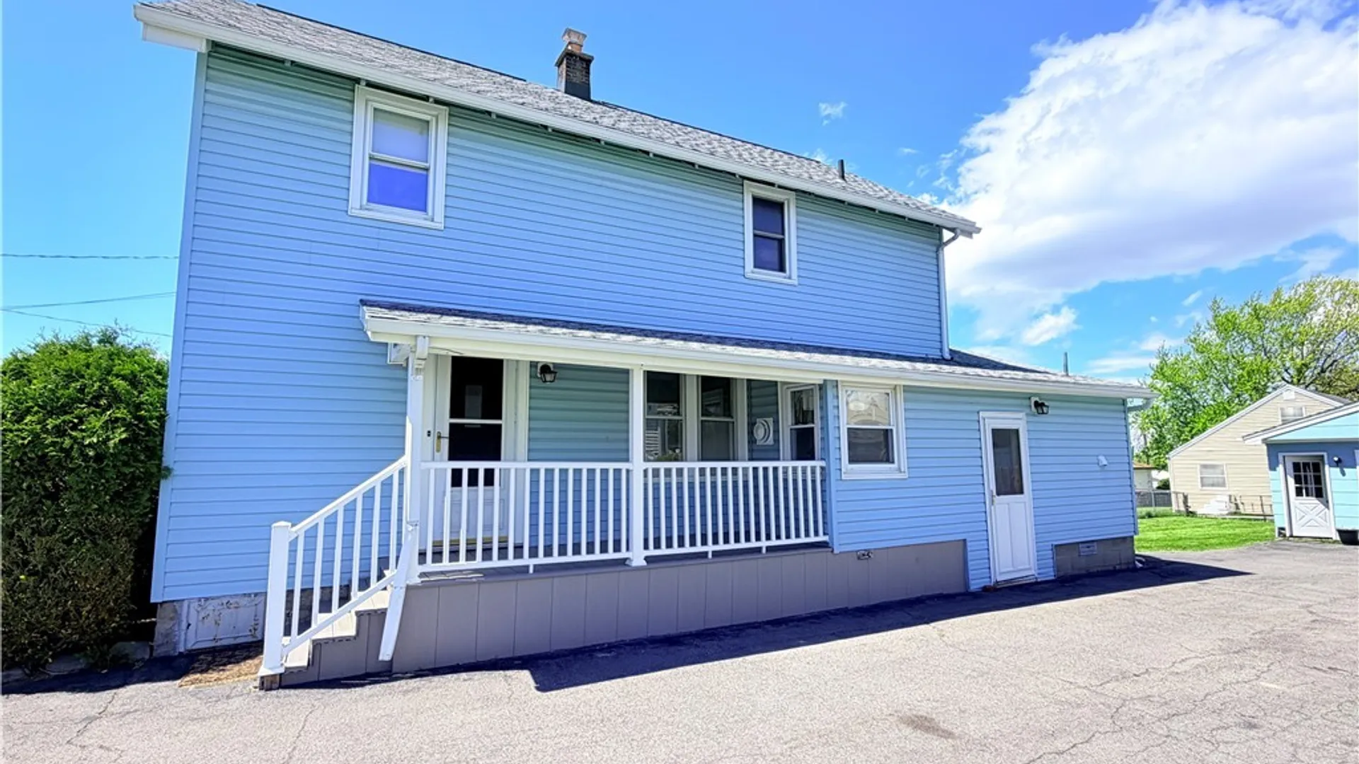 Property at 240 Hillside Avenue, Orchard Park, NY 14127 14