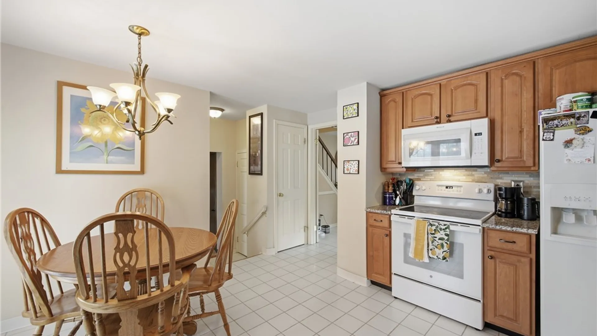 Property at 202 Oakbrook Drive, Amherst, NY 14221 14