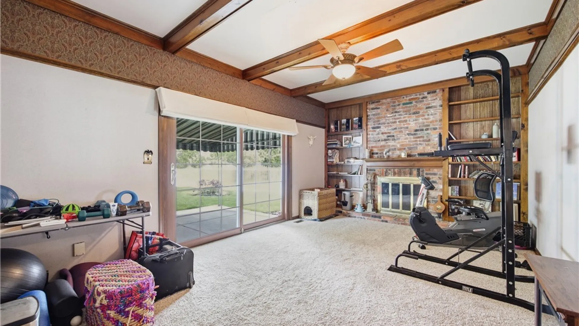 Property at 202 Oakbrook Drive, Amherst, NY 14221 16